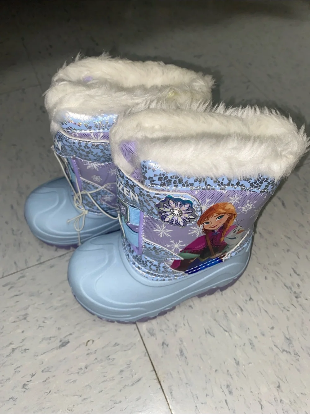 Disney frozen Elsa and Anna snow boots winter toddler girl size 7c light up